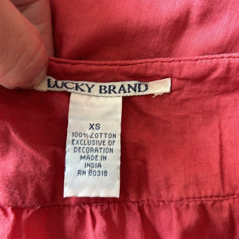 Lucky Brand Sleeveless Decorated Embroidered Top Size XS - Picture 9 of 9